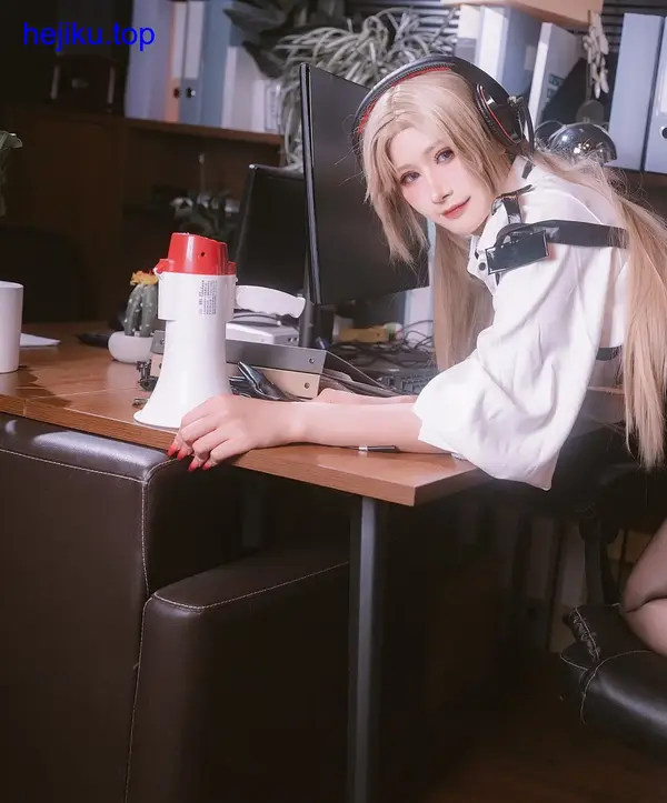 兔胖胖min写真集全集，真的太治愈了，看完心情都变好了 - 图2