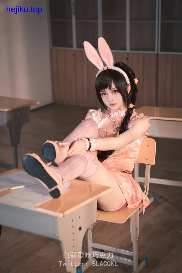 白莉爱吃巧克力写真图集，这波糖分超标了！ - 图4