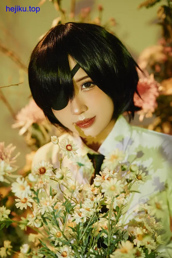 puypuy海洋风光高清图片，蓝色调为主，画面宁静有活力